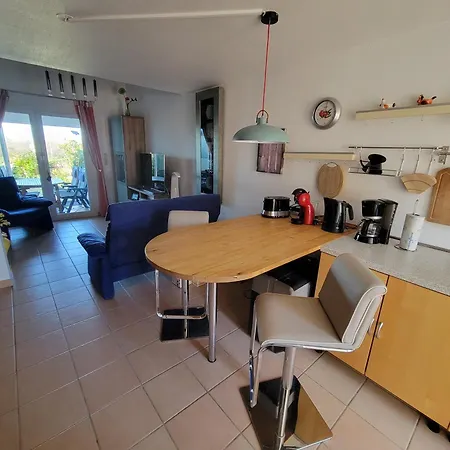 Jolie Maison Veranda, 2 Ou 3 Personnes, Belle Vue Sur La Reserve Naturelle, Wifi, Marines, 200m De La Lrma94b Villa Portiragnes