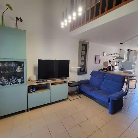 Vila Jolie Maison Veranda, 2 Ou 3 Personnes, Belle Vue Sur La Reserve Naturelle, Wifi, Marines, 200m De La Lrma94b Portiragnes