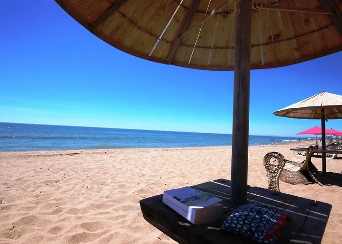 Willa Jolie Maison Veranda, 2 Ou 3 Personnes, Belle Vue Sur La Reserve Naturelle, Wifi, Marines, 200m De La Lrma94b